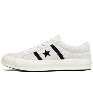 Conver One Star Sneaker Size 8 mens